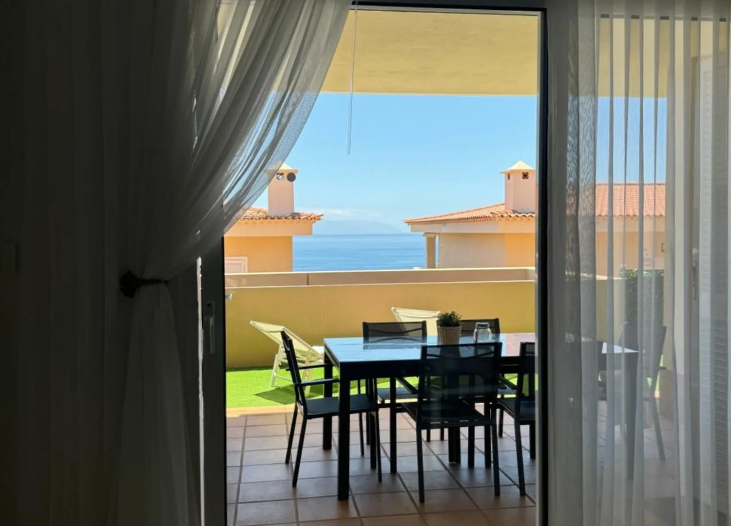 Casa Del Sol Villa Puerto de Santiago  Holiday home